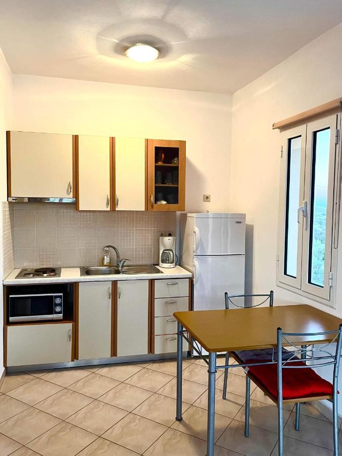 Emmanouil Apartman Kalamos  Kültér fotó